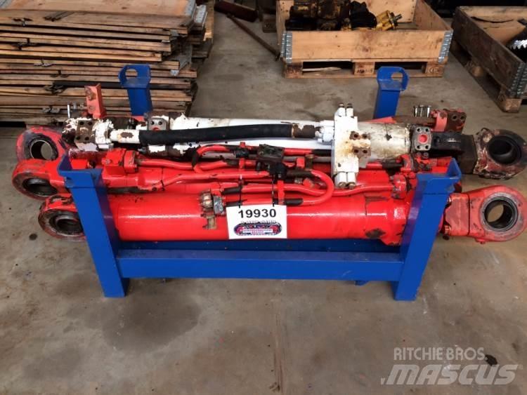  Cylindere ex. O&K RH9 Componenti idrauliche