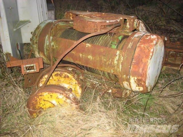 Demag 15 ton Paranchi, argani e sollevatori di materiale
