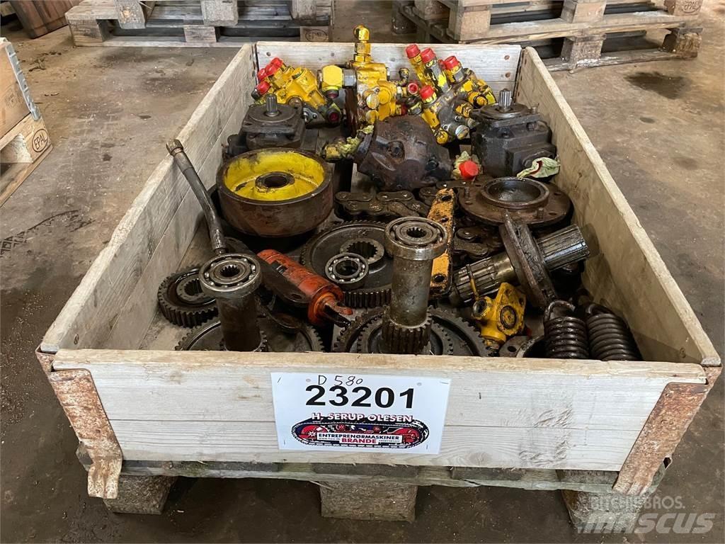  Diverse dele ex. Hymac 580D Componenti idrauliche