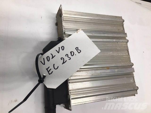  El-bokse ex. Volvo EC230B Componenti elettroniche