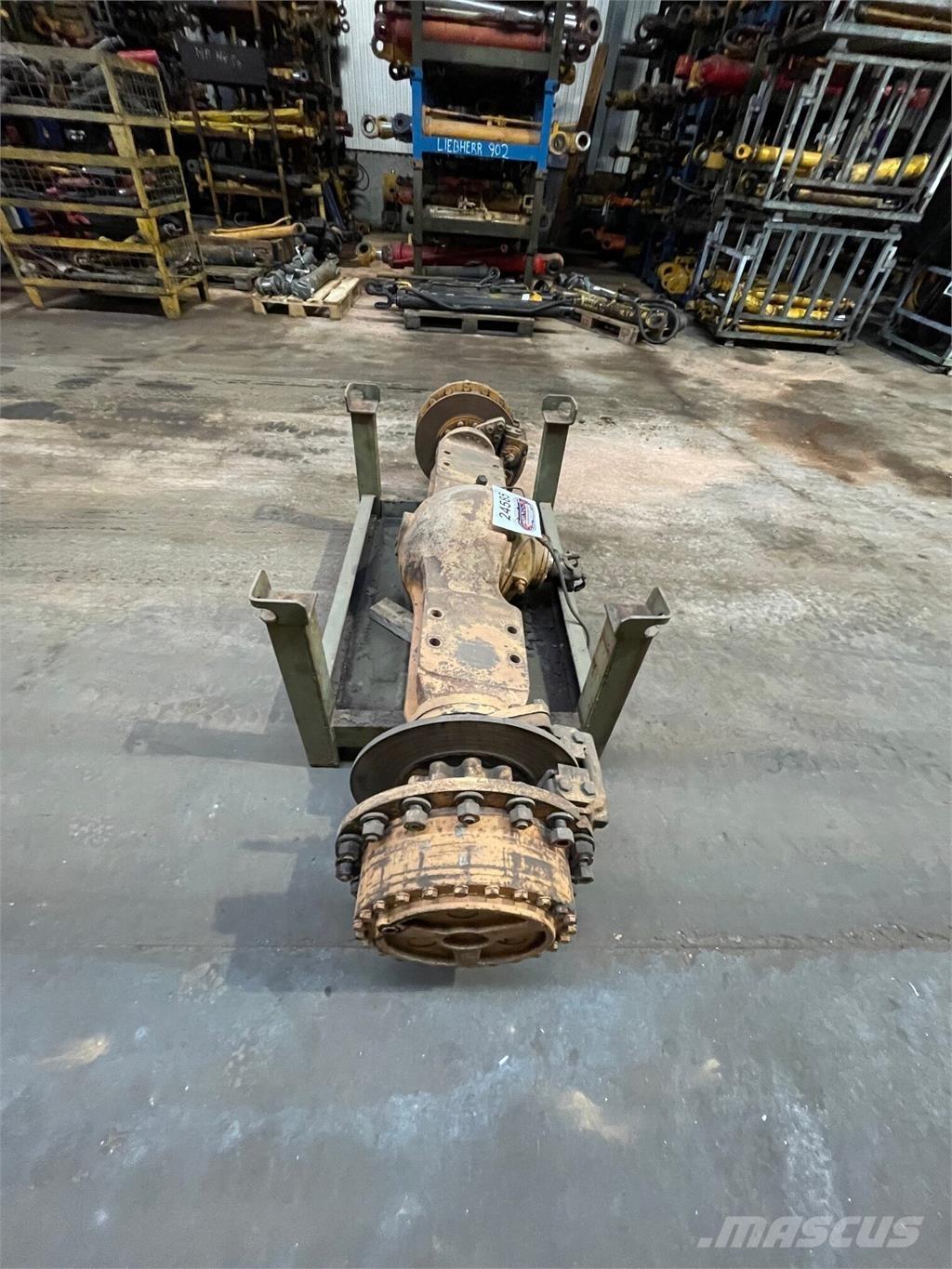  Frontaksel ex. Case 721B Assi