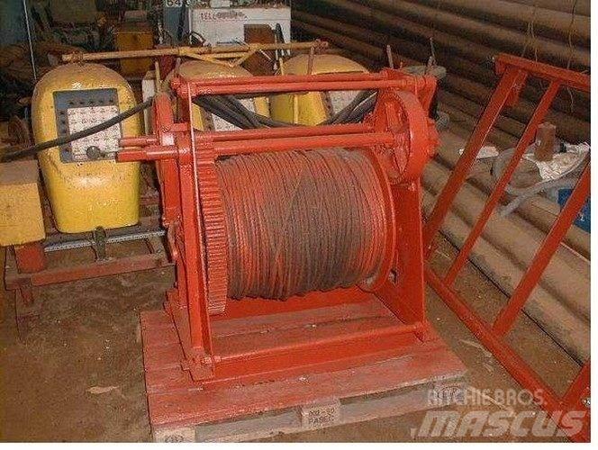  Håndspil - 1 stk. Paranchi, argani e sollevatori di materiale