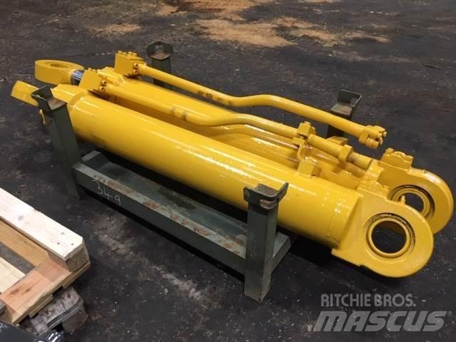  Hydr. cylinder Componenti idrauliche