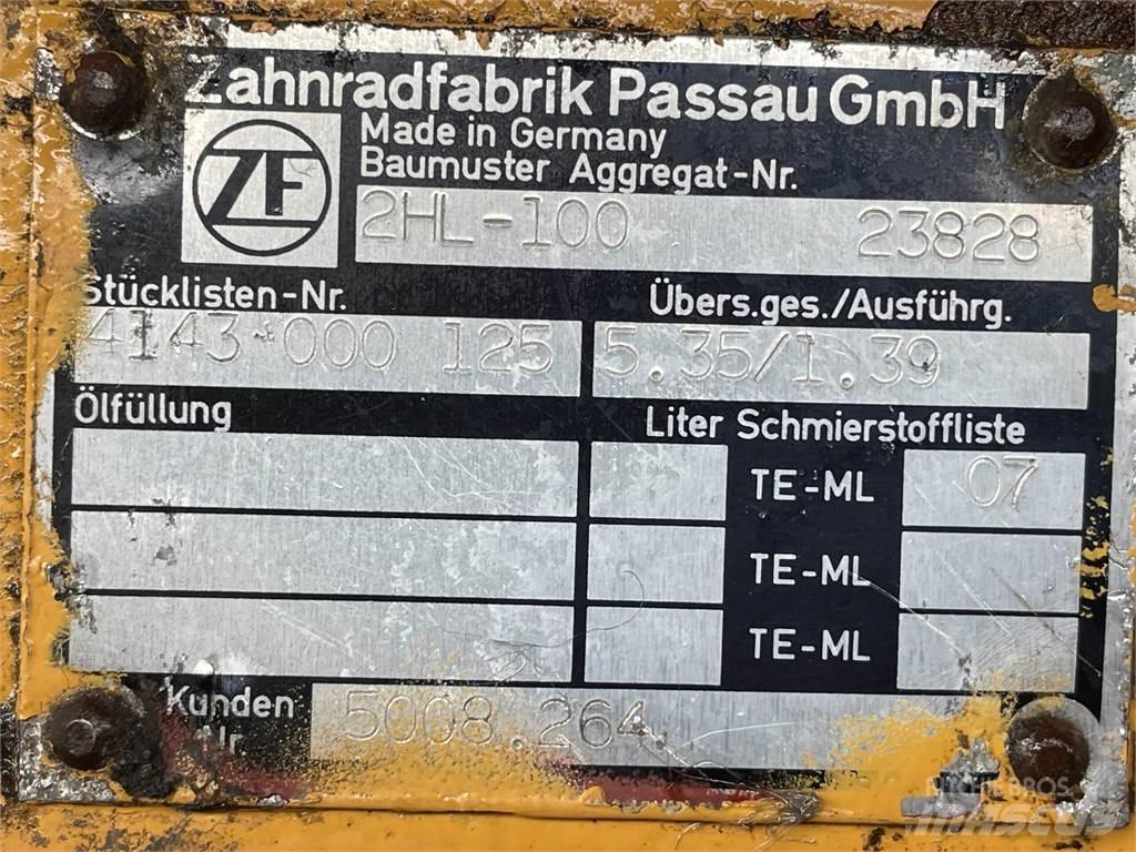 Liebherr A902 Køregear Trasmissione
