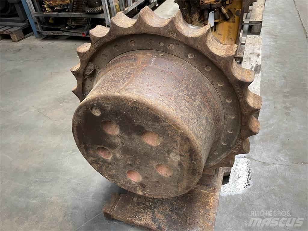 Liebherr R942 Køregear Trasmissione