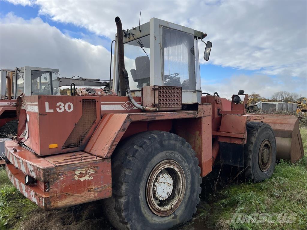 O&K L30 læssemaskine Pale gommate