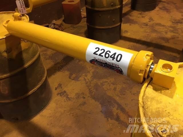  Skovlcylinder ex Ford 550 Componenti idrauliche