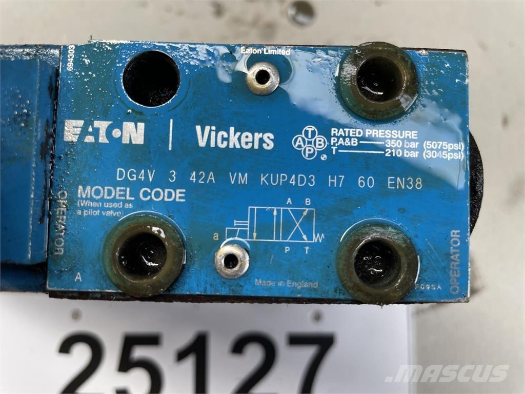  Ventilblok ex. Volvo L120F Componenti idrauliche