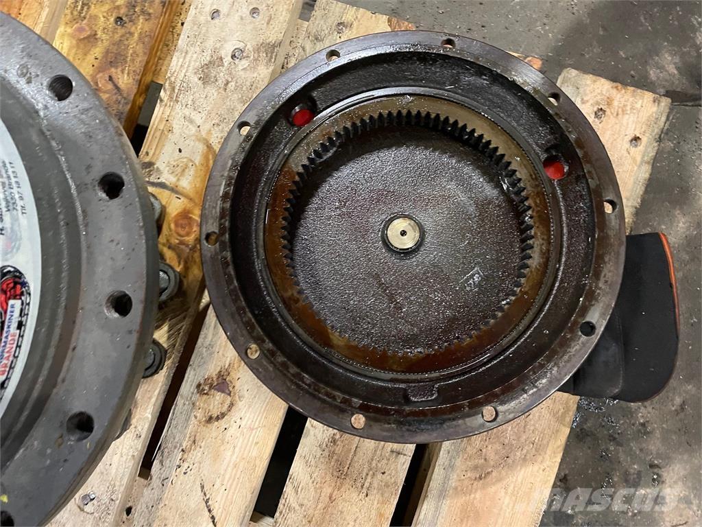 Volvo EC230B Køregear Trasmissione