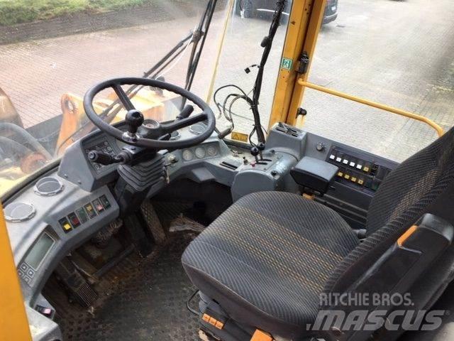 Volvo L120C til ophug Pale gommate