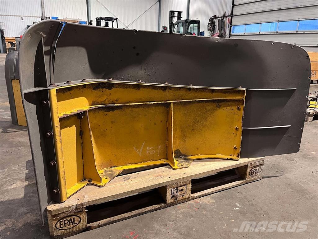 Volvo L120F frontskærm Altri componenti