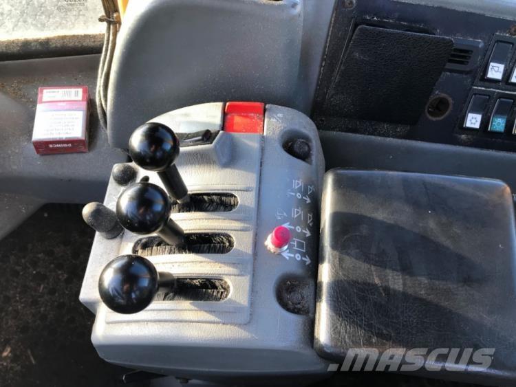 Volvo L180E til ophug Pale gommate