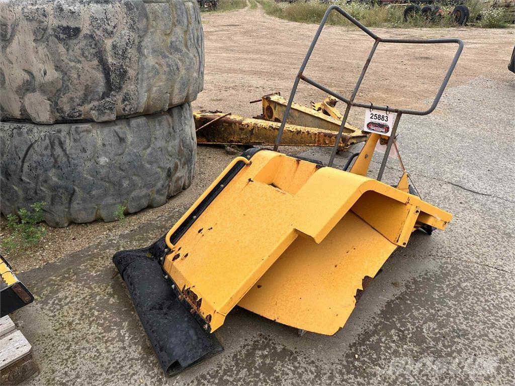 Volvo L220E højre bagskærm Altri componenti
