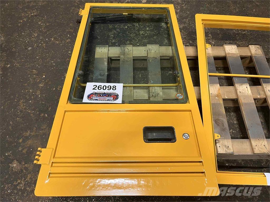 Volvo L70B dør Altri componenti