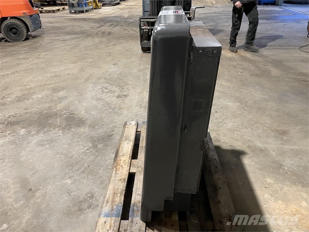 Volvo L70B kølerhjelm Altri componenti