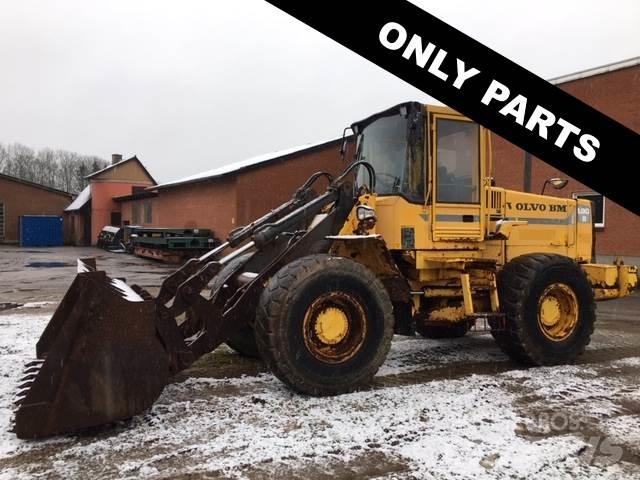 Volvo L90B til ophug Pale gommate