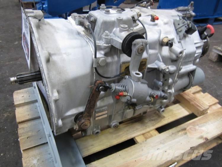 Volvo R1000 gear Trasmissione