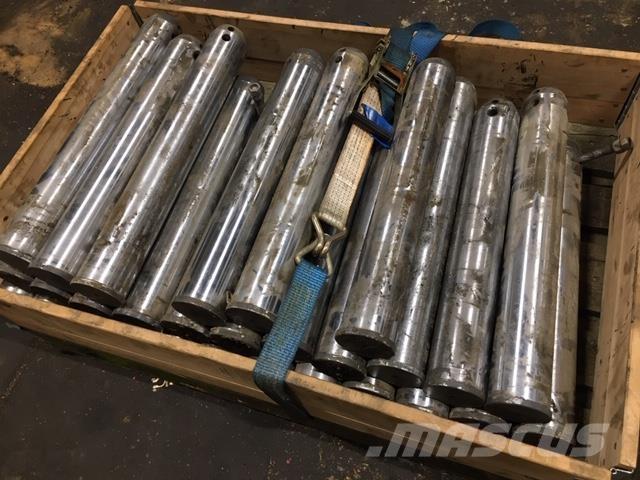 Volvo Skovlnagler - 39 stk. Altri componenti