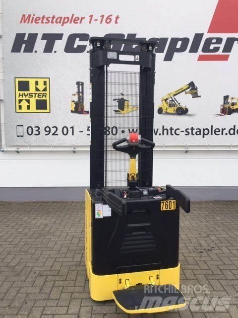 Hyster S1.5S Transpallet uomo a terra