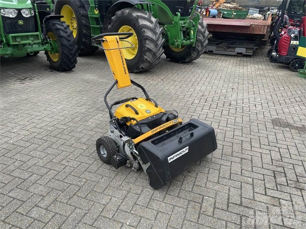  FX26 Tosaerba professionali rough, trim e surrounds