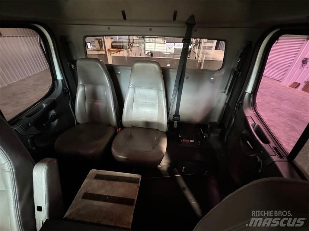 Freightliner 108SD Veicoli municipali