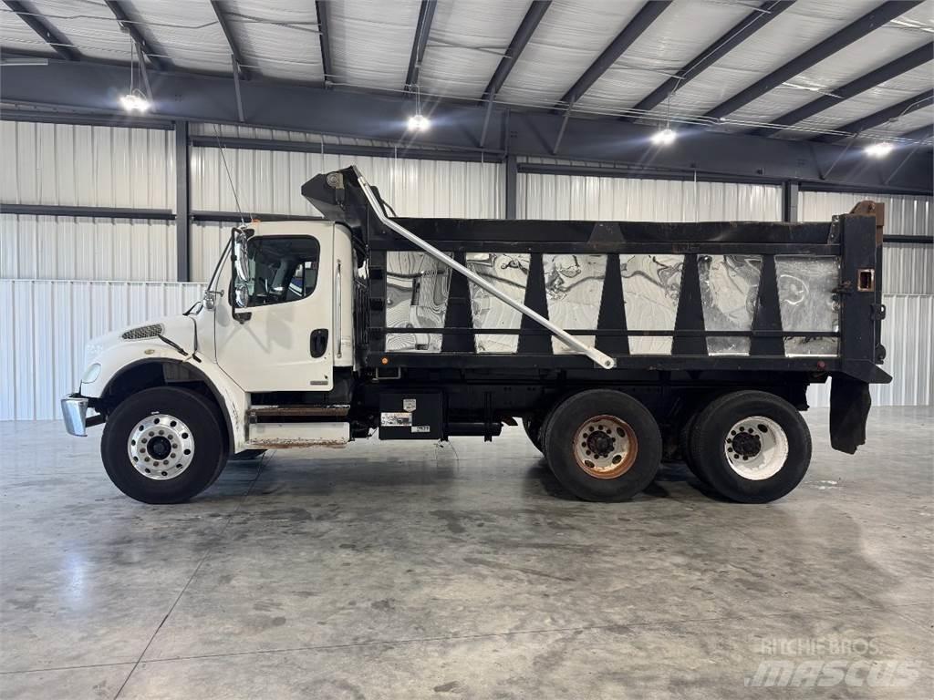 Freightliner M2 Camion ribaltabili