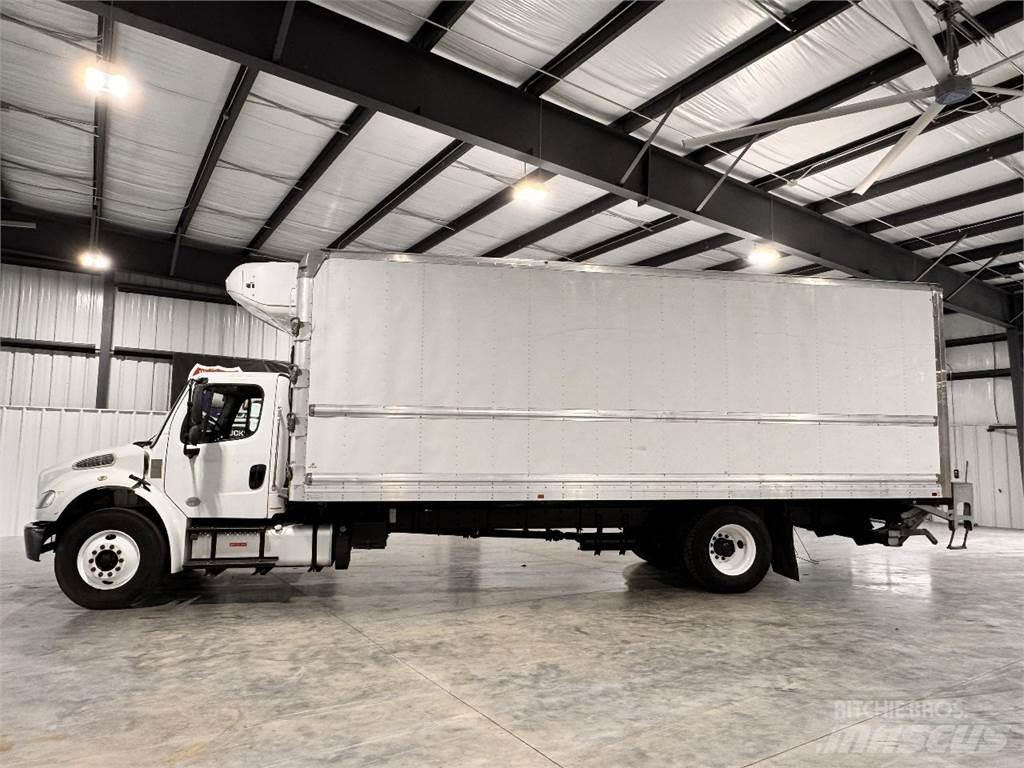 Freightliner M2 106 Camion a temperatura controllata