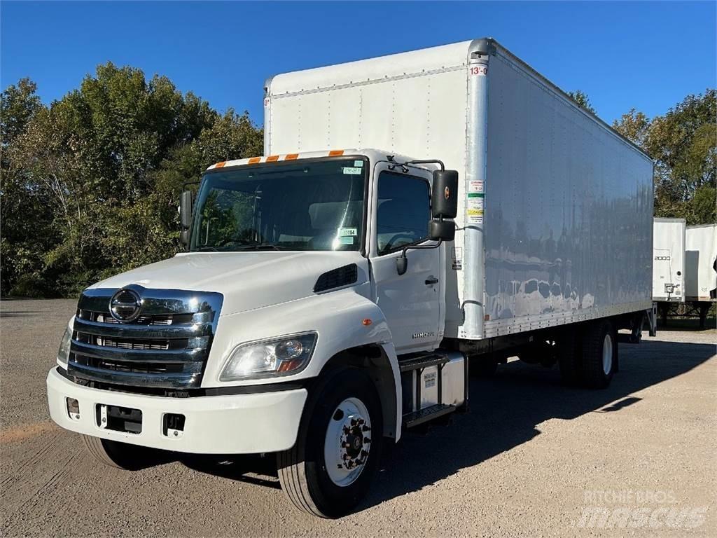 Hino 268 Camion cassonati