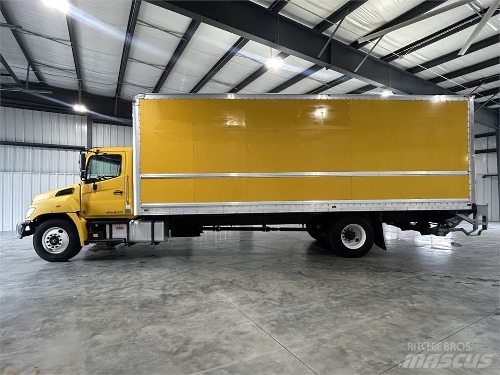 Hino 268 Camion cassonati
