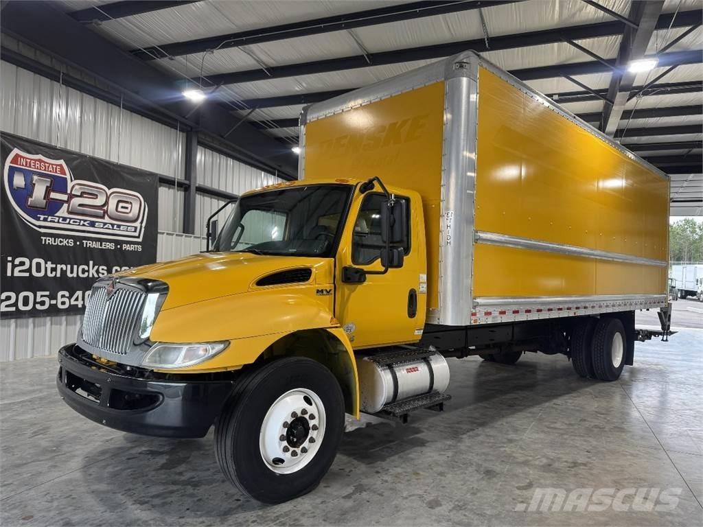 International MV Camion cassonati