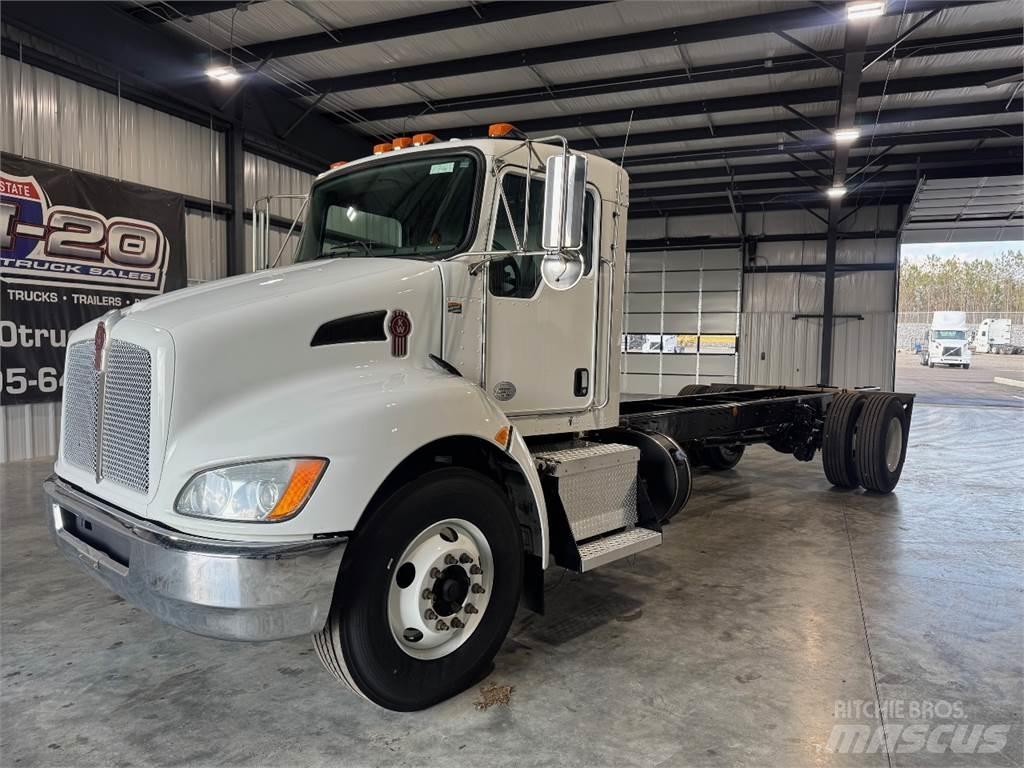 Kenworth T270 Autocabinati