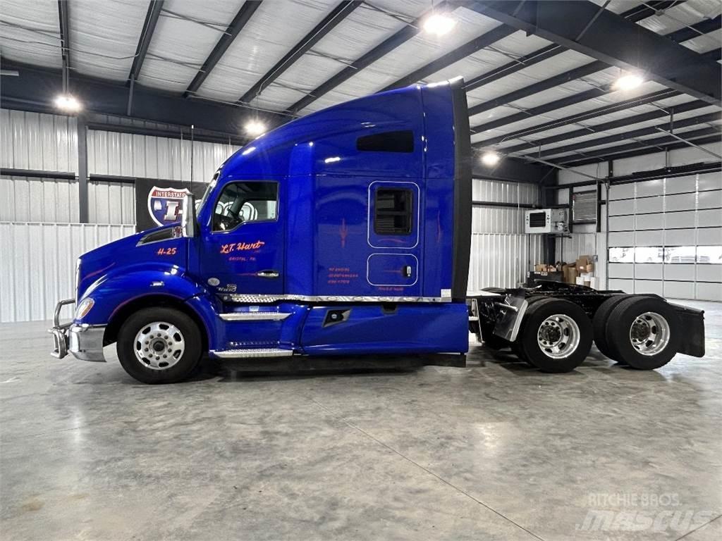 Kenworth T680 Motrici e Trattori Stradali