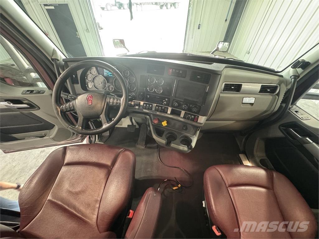 Kenworth T680 Motrici e Trattori Stradali