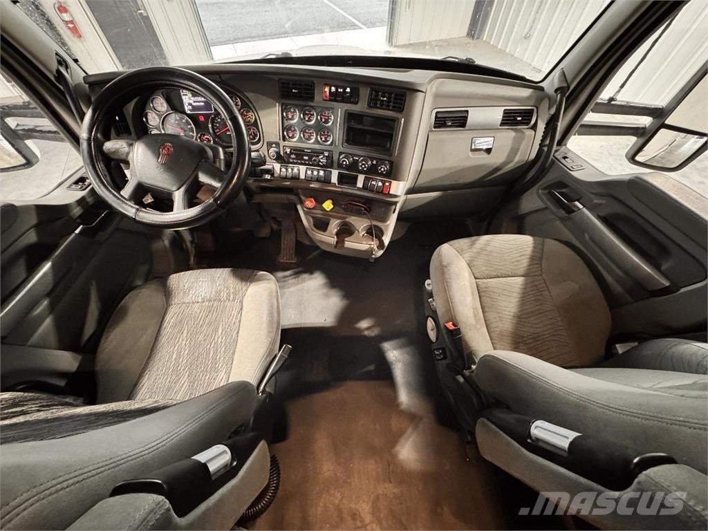 Kenworth T680 Motrici e Trattori Stradali