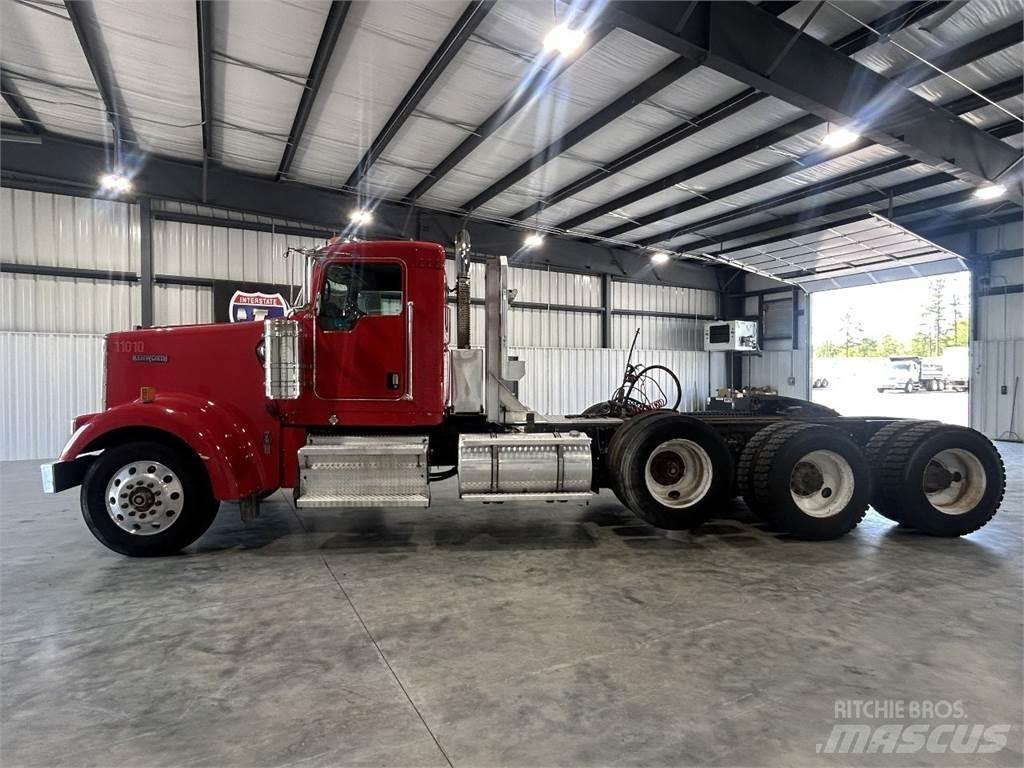 Kenworth W900 Motrici e Trattori Stradali