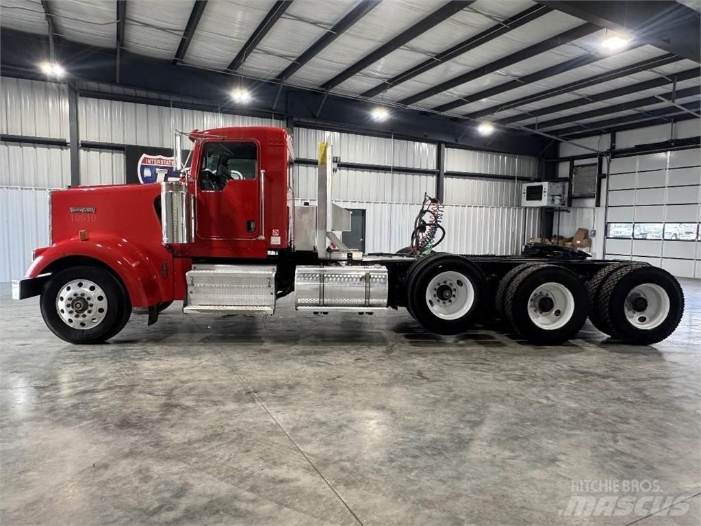 Kenworth W900L Motrici e Trattori Stradali