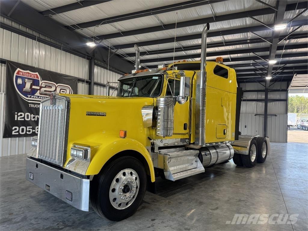 Kenworth W900L Motrici e Trattori Stradali