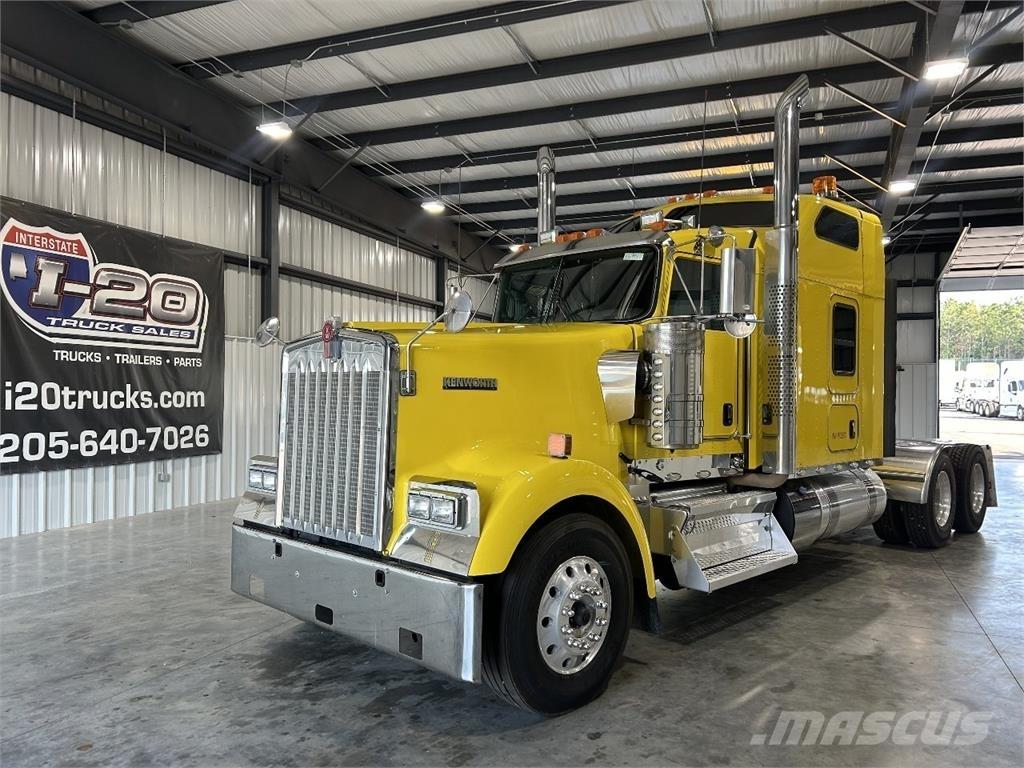 Kenworth W900L Motrici e Trattori Stradali