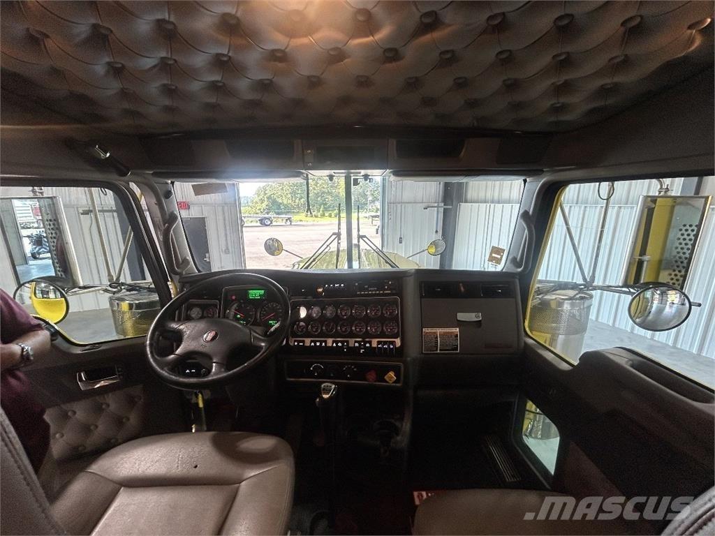 Kenworth W900L Motrici e Trattori Stradali