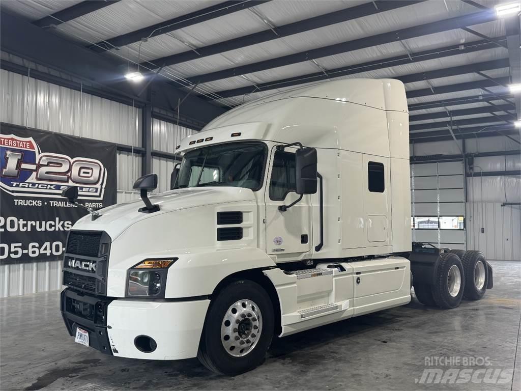 Mack AN64T Motrici e Trattori Stradali