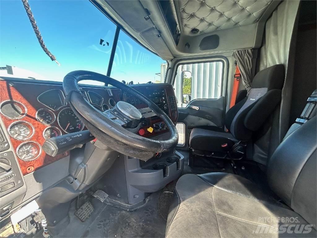Mack CXU613 Motrici e Trattori Stradali