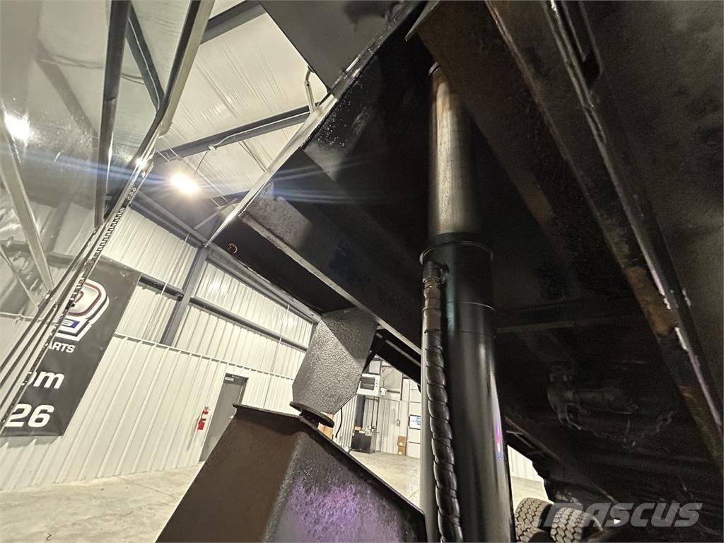 Mack GU713 Camion ribaltabili