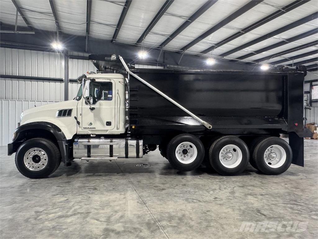 Mack GU713 Camion ribaltabili