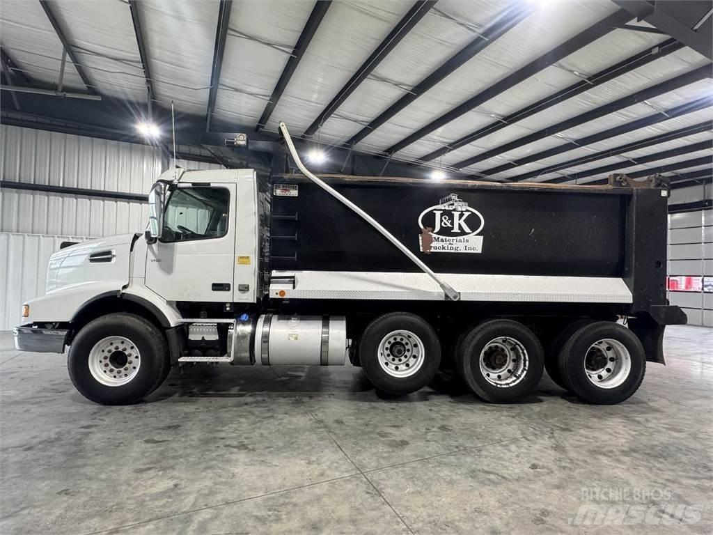 Volvo VHD Camion ribaltabili