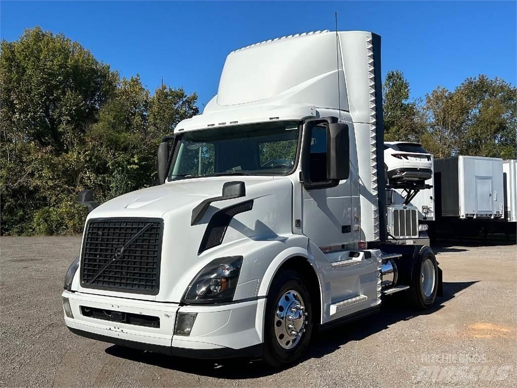 Volvo VNL42T300 Motrici e Trattori Stradali