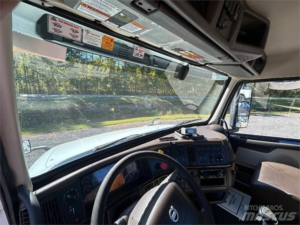 Volvo VNL42T300 Motrici e Trattori Stradali