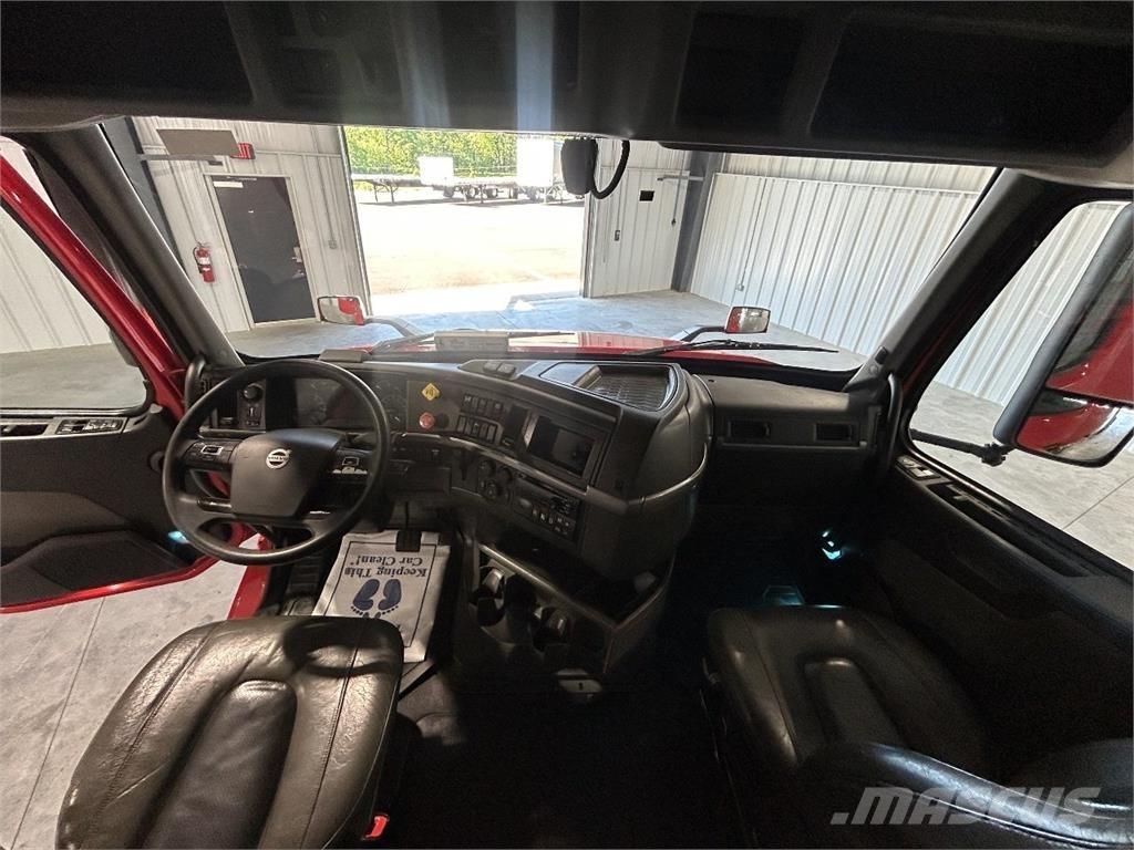 Volvo VNL64T740 Motrici e Trattori Stradali