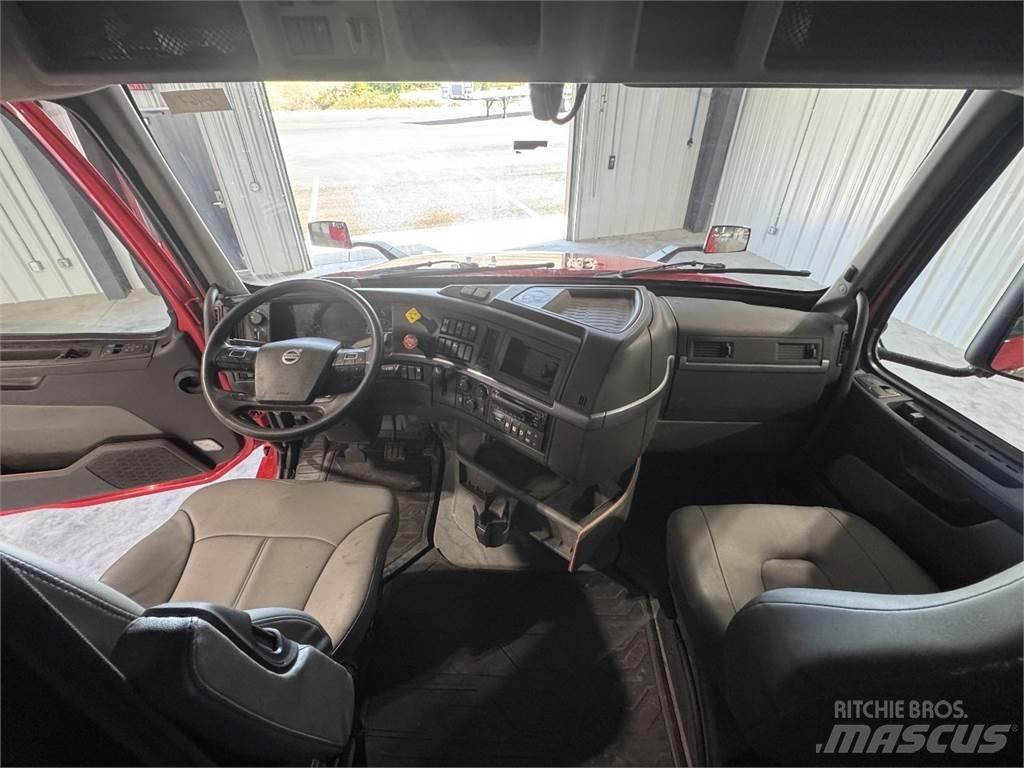 Volvo VNL64T740 Motrici e Trattori Stradali