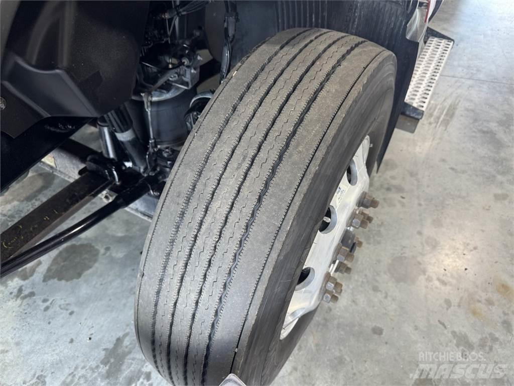 Volvo VNL740 Motrici e Trattori Stradali