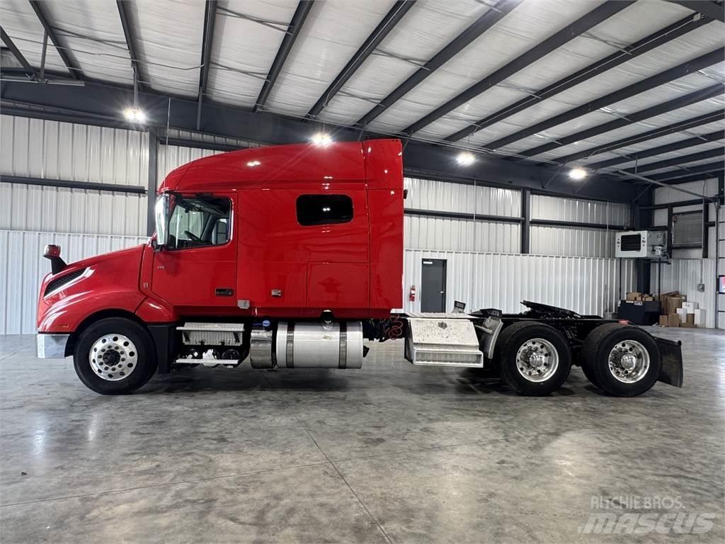 Volvo VNL740 Motrici e Trattori Stradali